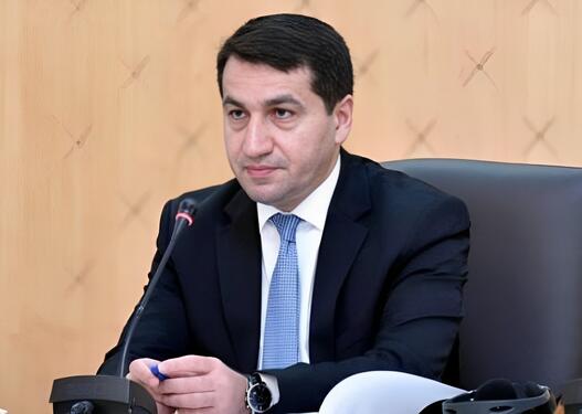 Hikmət Hacıyev Azərbaycan-BƏƏ strateji tərəfdaşlığının inkişafı ilə bağlı müzakirələri yüksək qiymətləndirib
