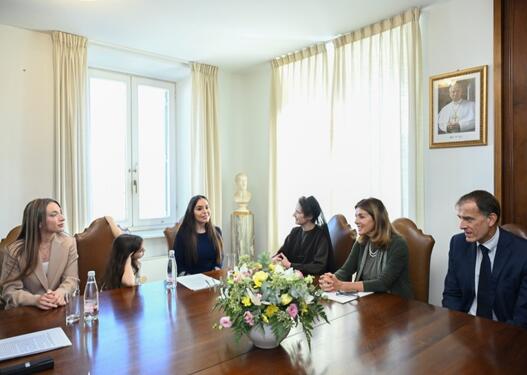 Leyla Əliyeva Vatikan şəhər-dövlətinin qubernatorluğunun prezidenti ilə görüşüb - FOTO
