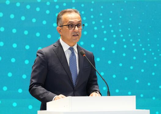 Azərbaycanın dünyəvi idarəetmə modeli ilə dini dəyərlər arasında ziddiyyət yoxdur